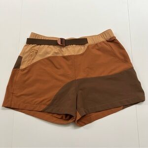 Pre Owned Great Condition Outdoor Voices Shorts in size Medium